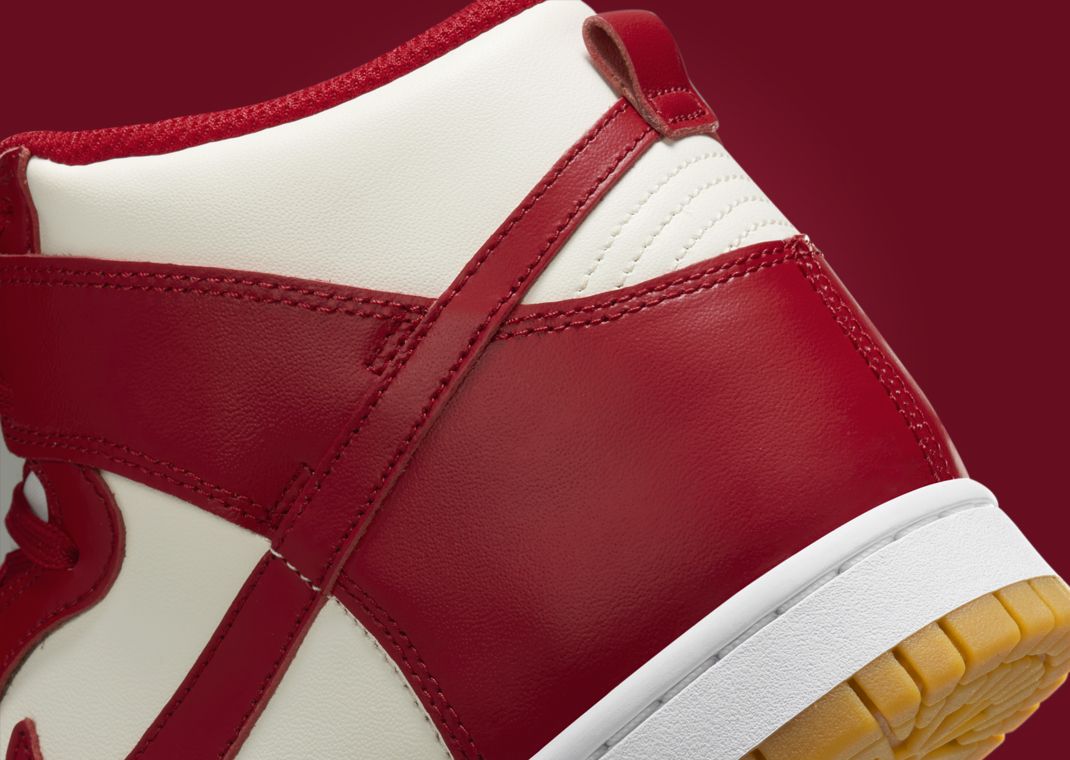 Nike Dunk High Gym Red Gum (W) Heel