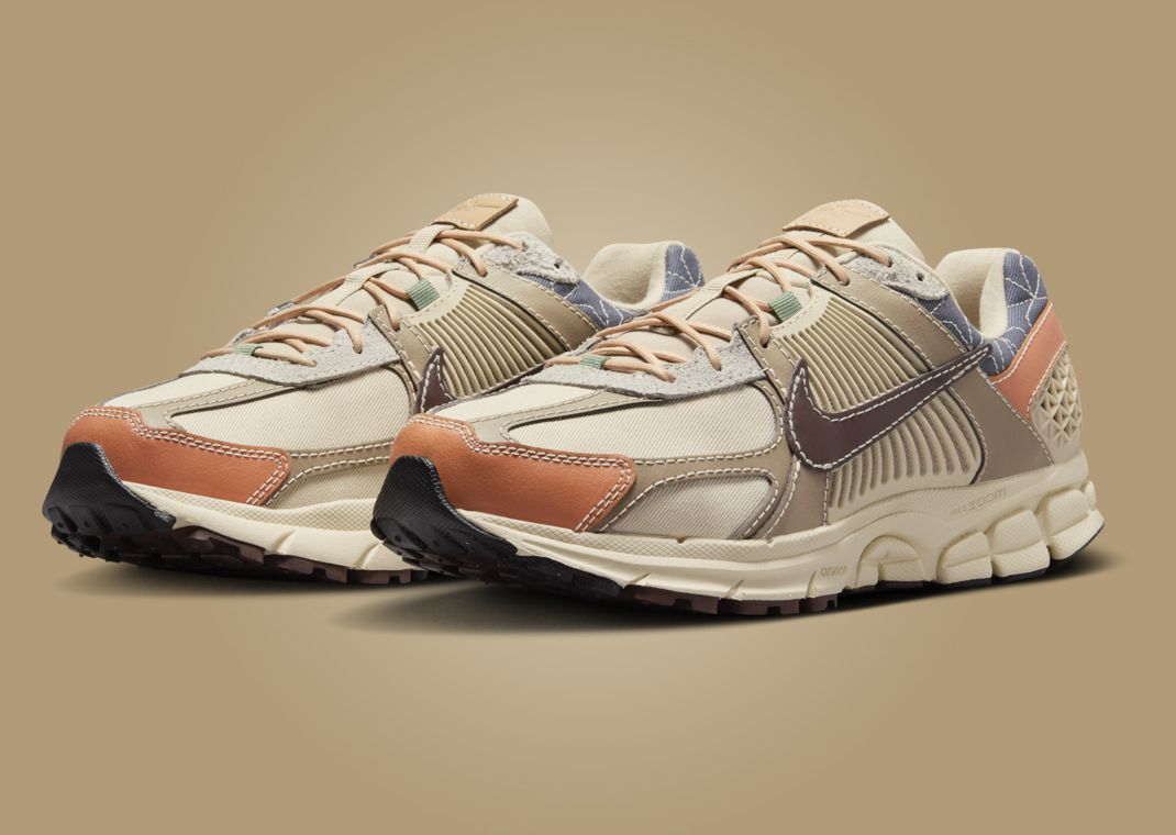 Nike Zoom Vomero 5 Sashiko Angle
