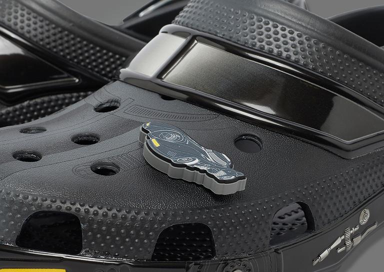 Batman x Crocs Classic Clog Batmobile Detail