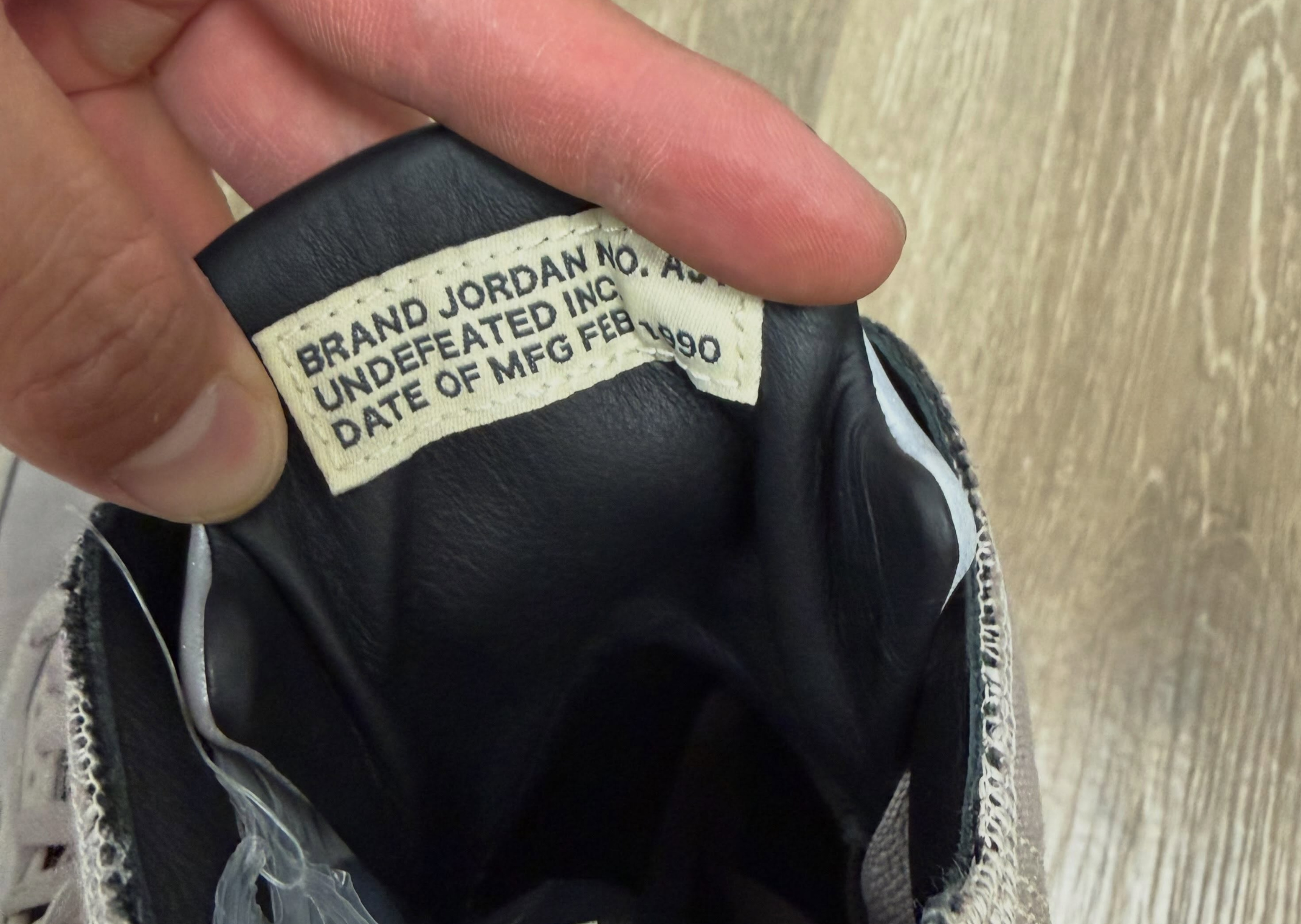 Undefeated x Air Jordan 5 Retro SP Moon Fossil