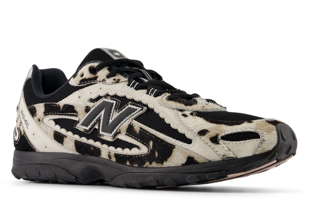 atmos Pink x New Balnace 204L Cow Girl Black - Angle