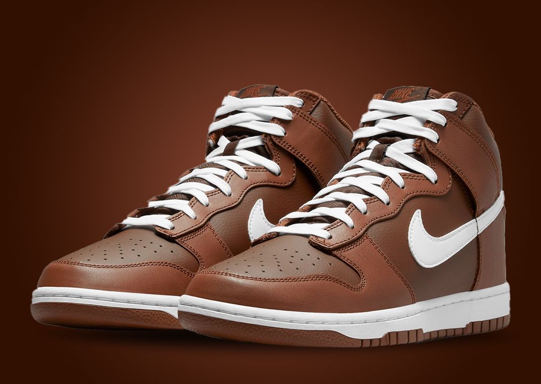 Nike Dunk High "Chocolate"