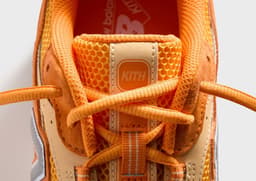 Kith x New Balance 204L Orange Detail