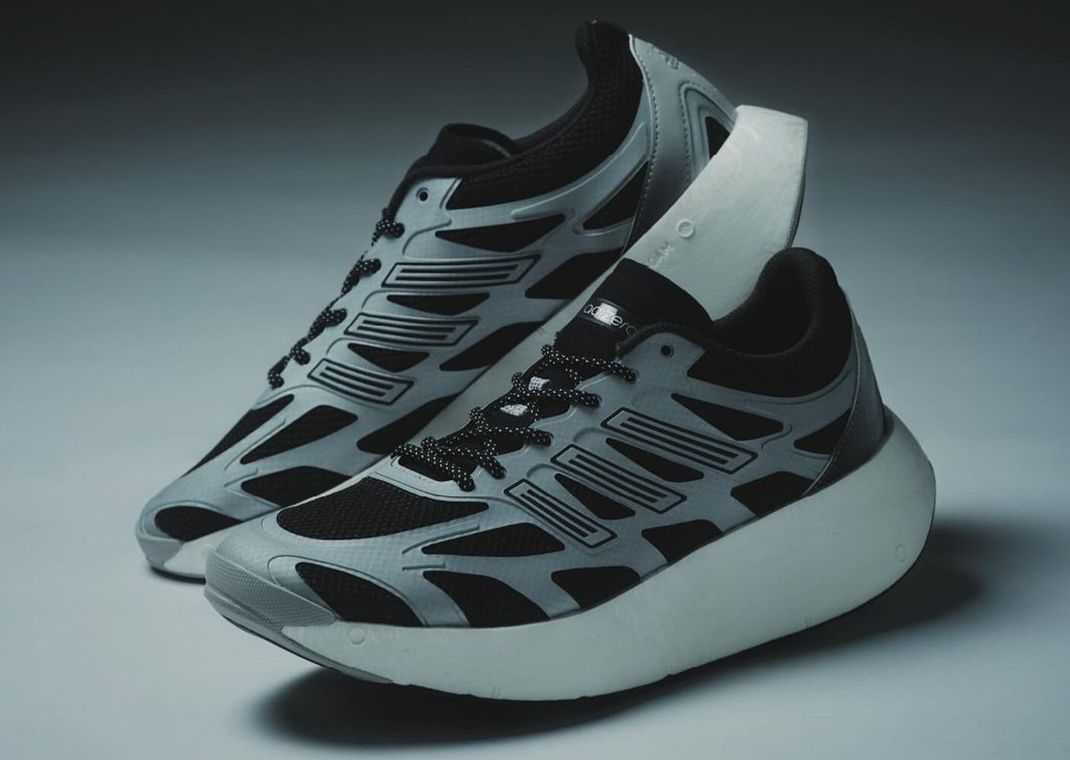 atmos Tokyo x adidas Adizero Aruku Lateral