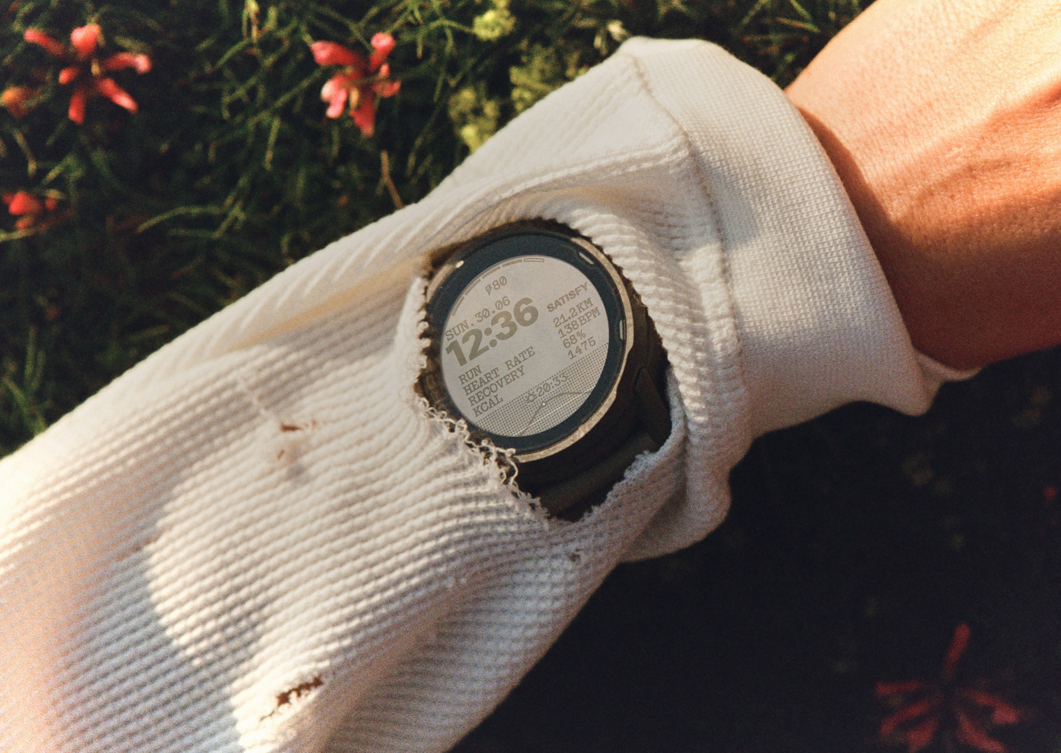 SATISFY COROS Apex 4 Watch