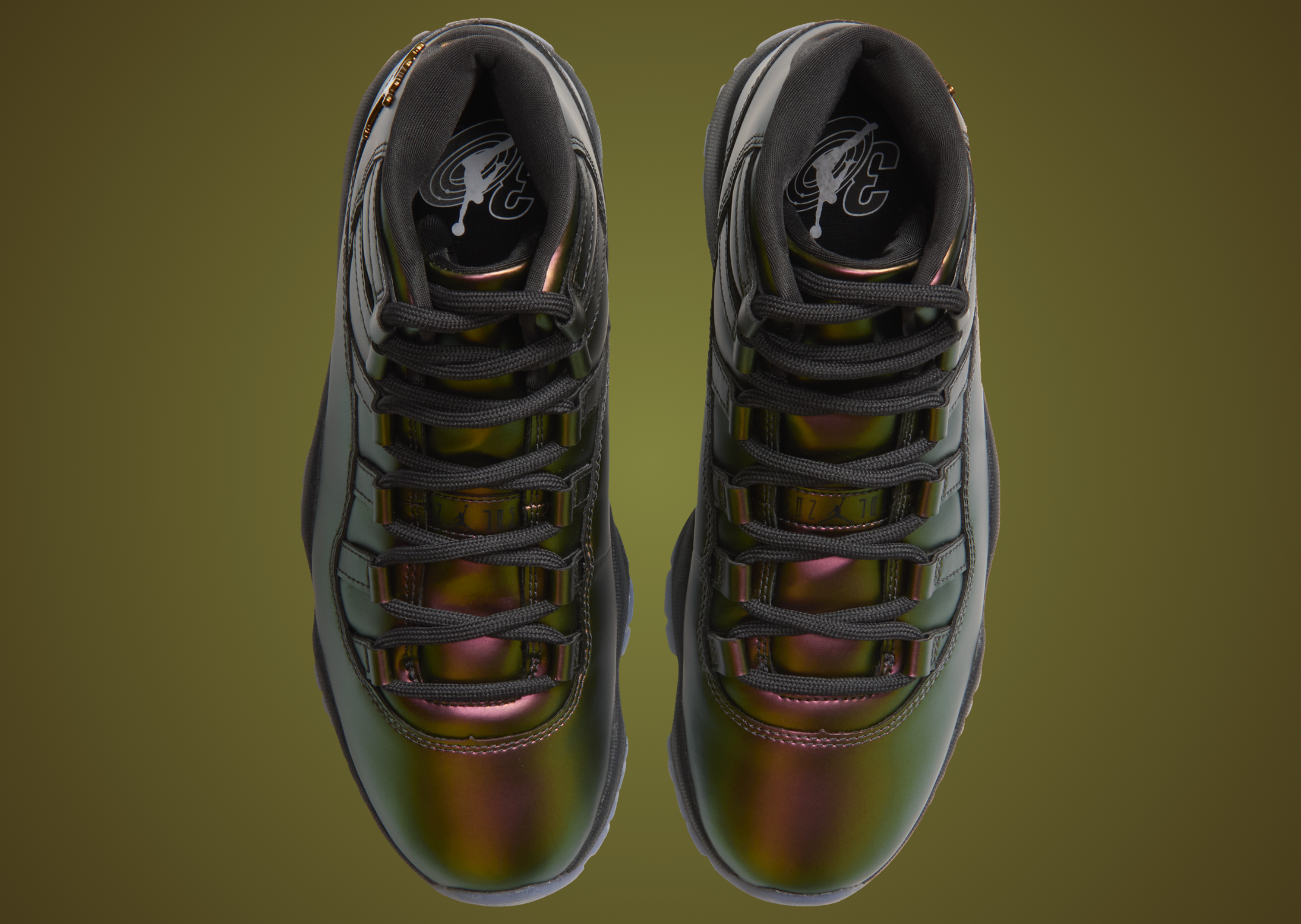 Air Jordan 11 Retro Space Jam Magic Ball - Top