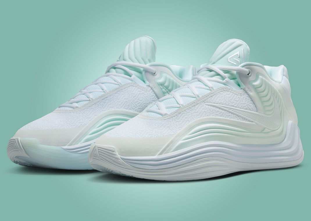 Nike Giannis Freak 7 TB White - Angle