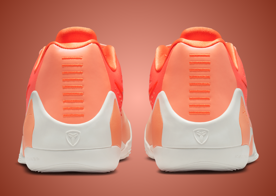 Nike Kobe 9 Low EM Protro WNBA - Back