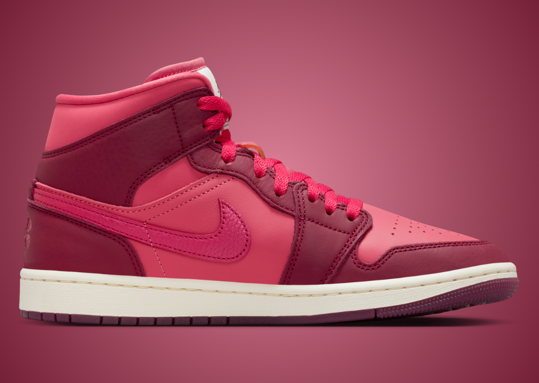 Air Jordan 1 Mid SE Valentine’s Day (W) - Medial