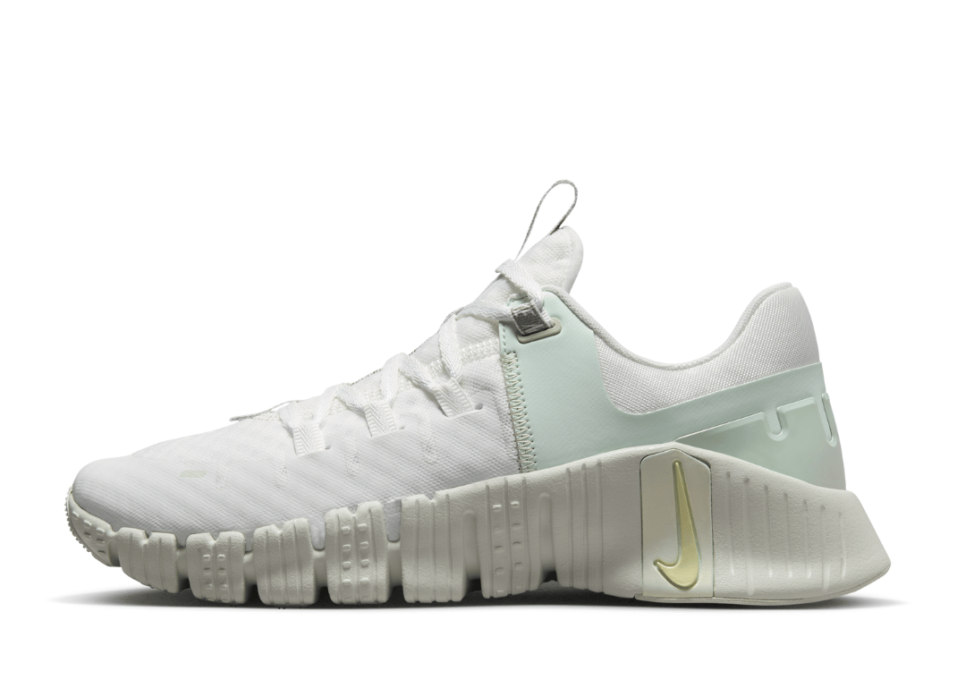 Nike Free Metcon 5 Premium Summit White Sea Glass (W)