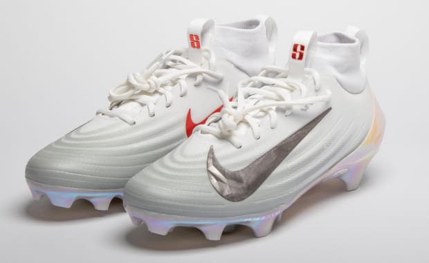 Ducks of a Feather: Justin Herbert Debuts Nike Sabrina 3-Inspired Football Cleats