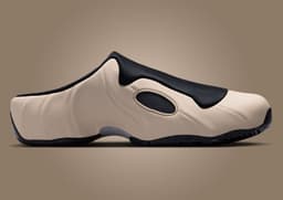 Nike Clogposite Sanddrift Medial Left