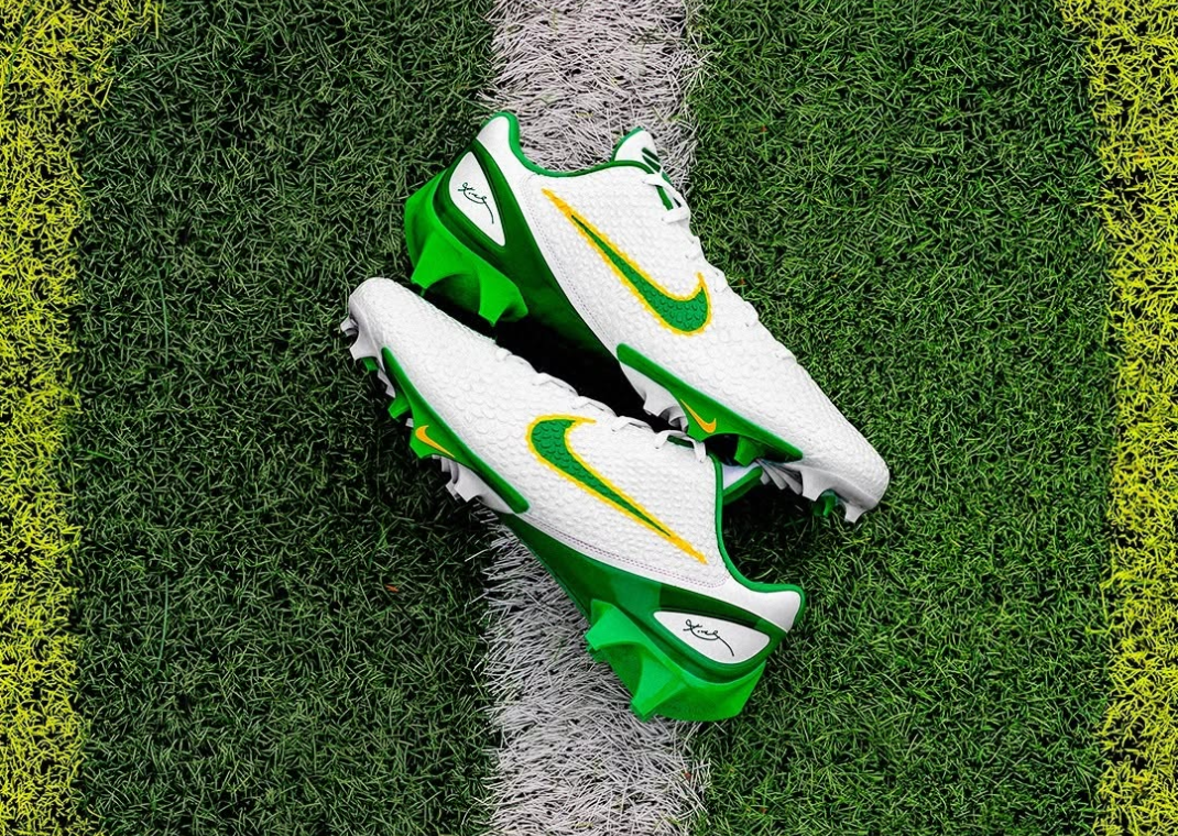 Nike Vapor Edge Kobe 6 Cleat Oregon Ducks PE