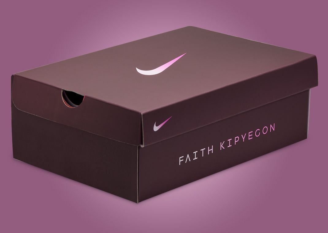 Faith Kipyegon x Nike Pegasus 41 (W) Packaging 2