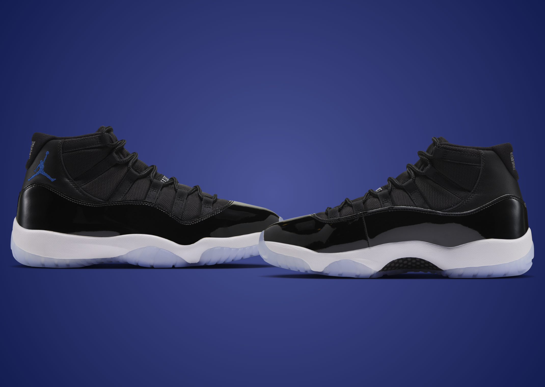 Air Jordan 11 Retro Space Jam - Pair