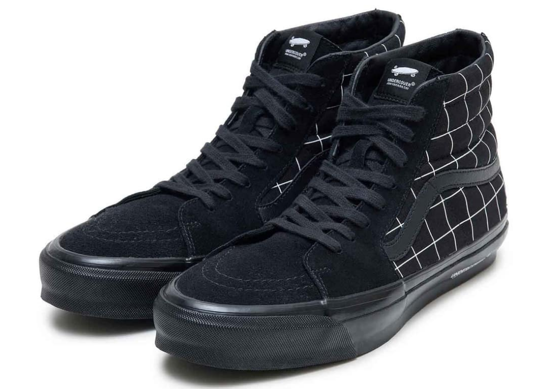 UNDERCOVER x Vans Sk8-Hi Black - Angle