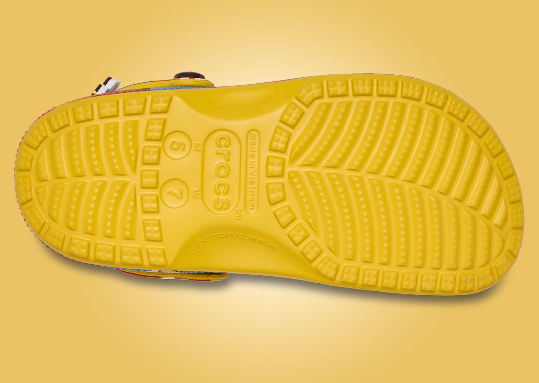 M&M's x Crocs Classic Clog - Bottom