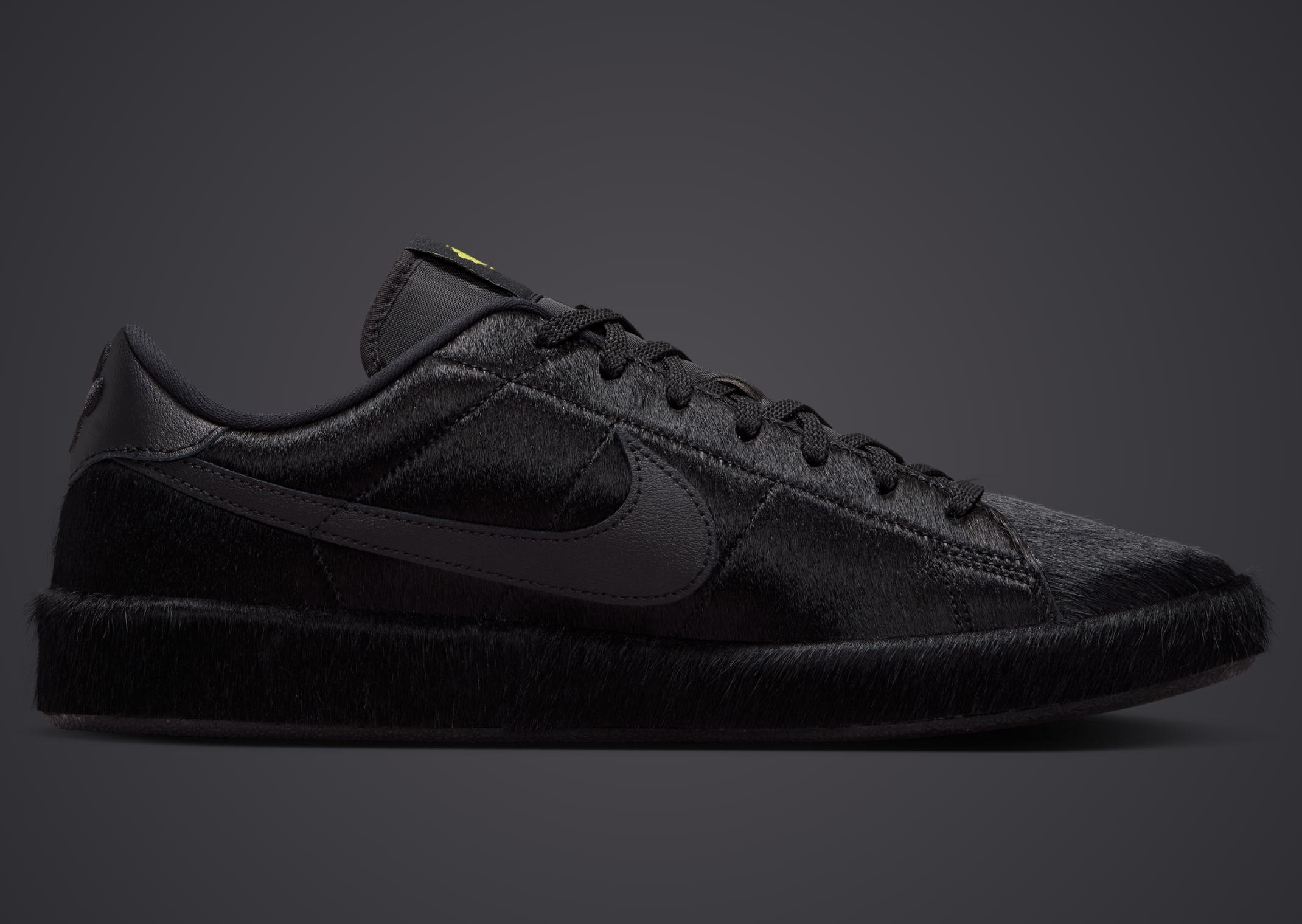 Nike Tennis Classic Chew Dog Black - Medial