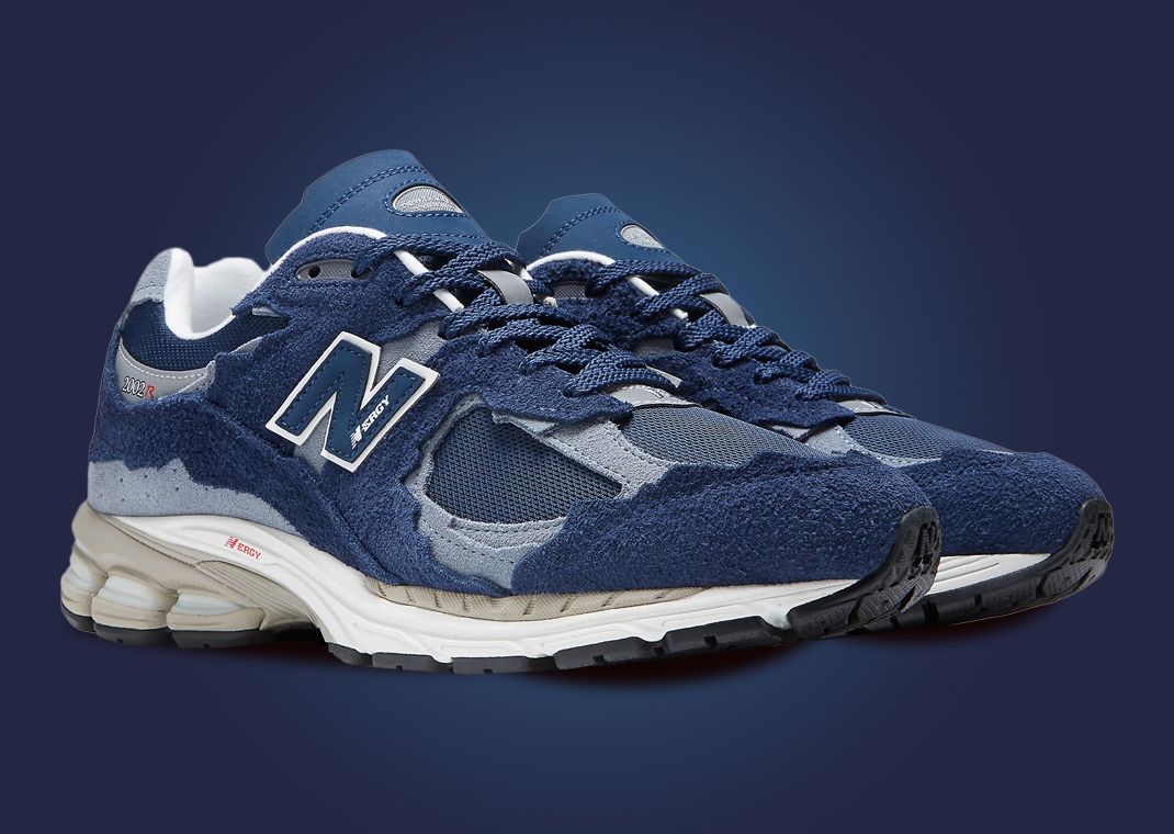 New Balance 2002R Protection Pack Navy Grey