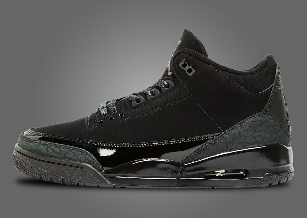 Air Jordan 3 Retro Black Cat