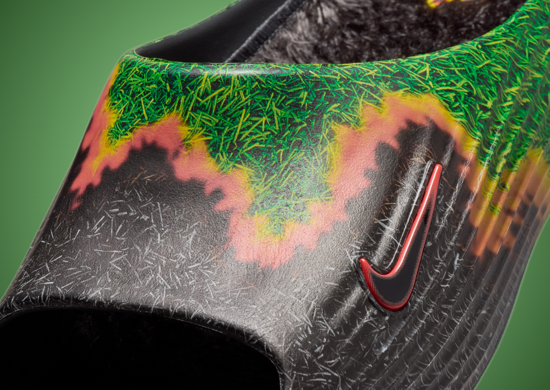 SWOOSH x Nike ReactX Rejuven8 Slide Touch Grass Detail