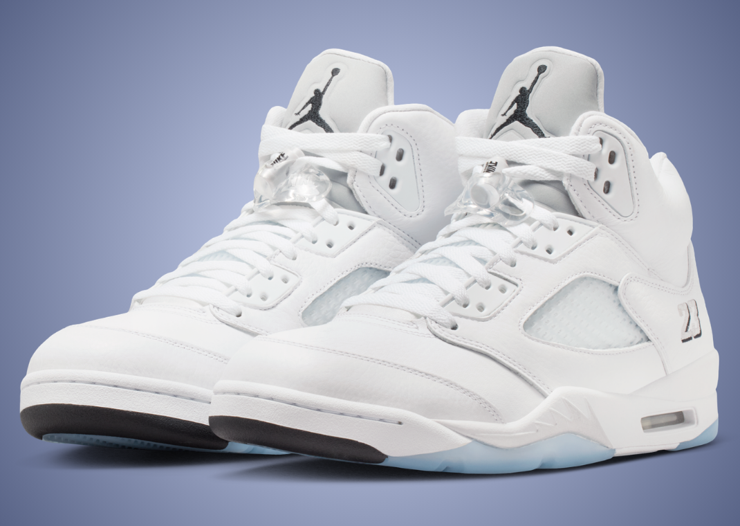 Air Jordan 5 Retro White Metallic - Angle