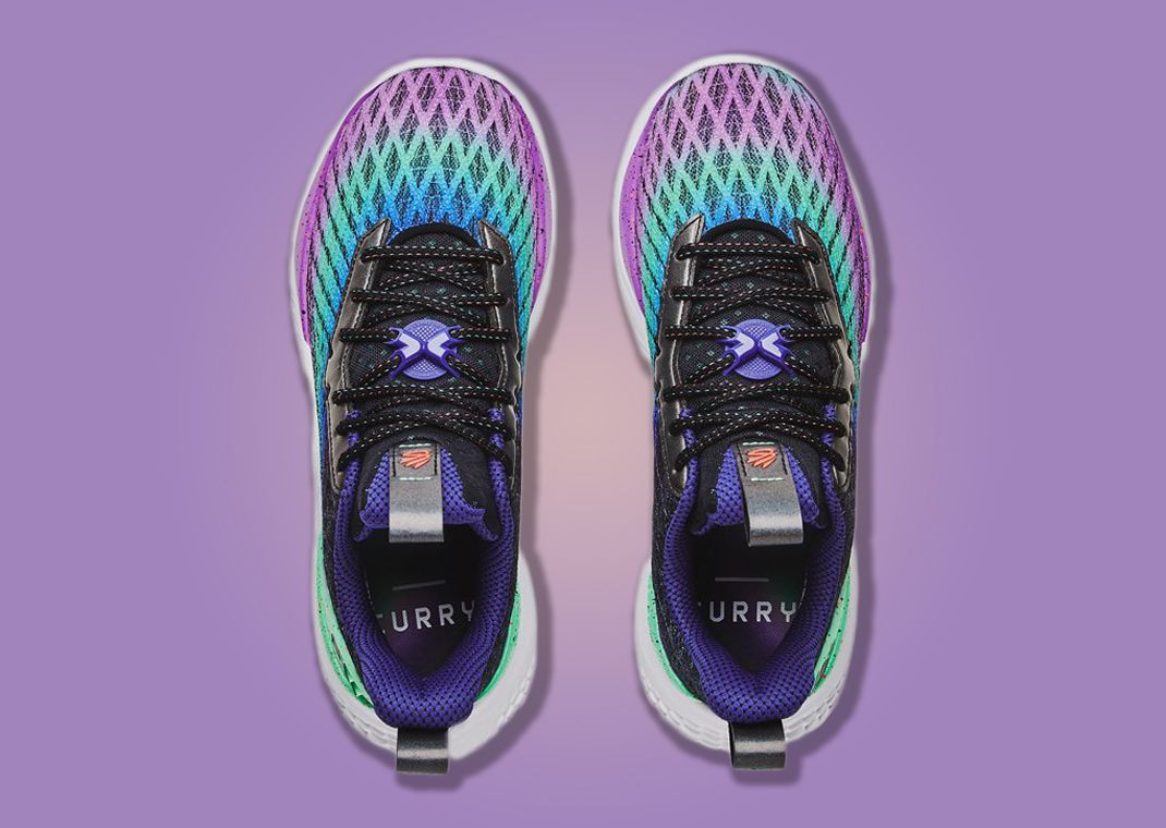 The Northern Lights Inspire This Under Armour Curry 10