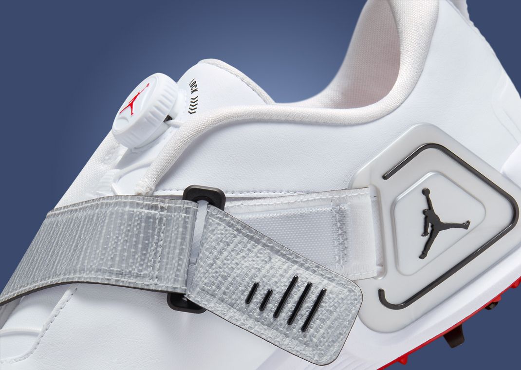 Jordan Air Rev White Metallic Silver Detail