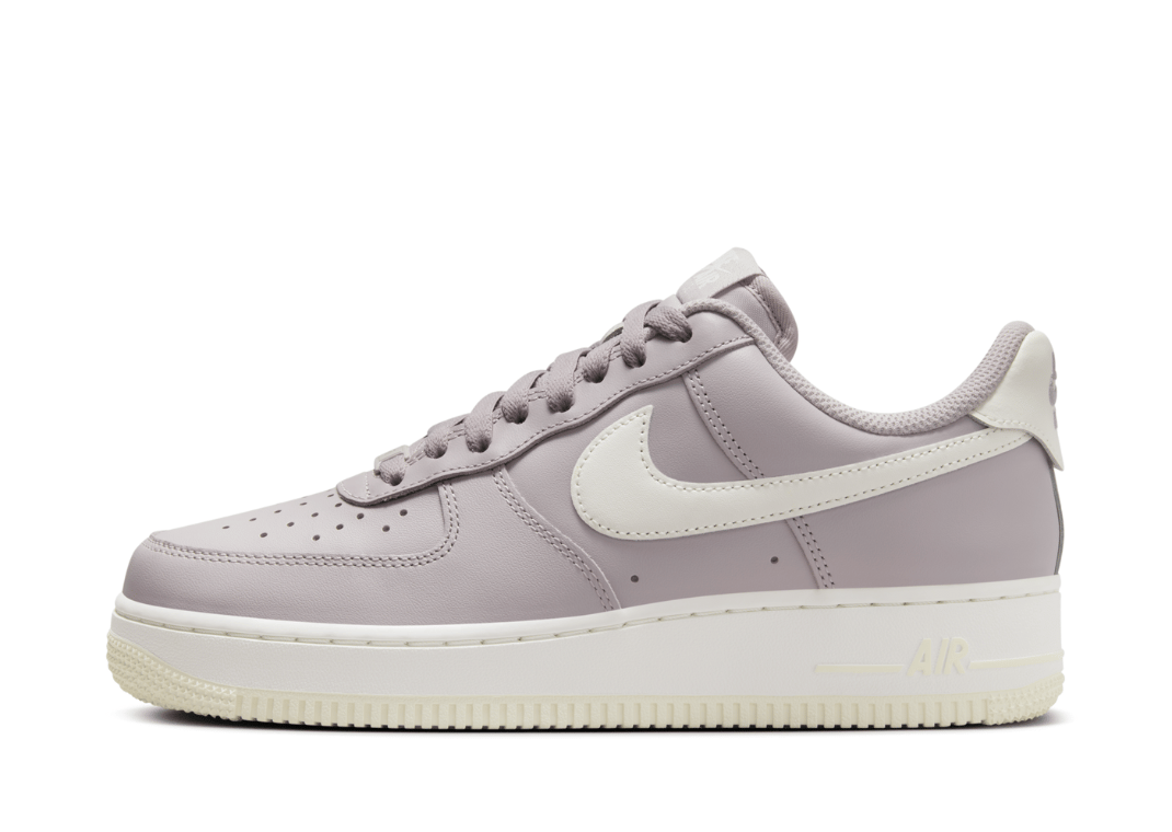 Nike Air Force 1 '07 EasyOn Platinum Violet (W)