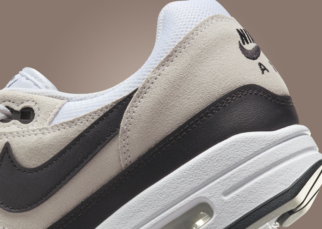 Nike Air Max 1 White Black Lateral Heel