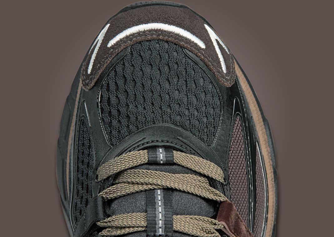 SFTM x adidas Adistar Cushion Core Black Dark Brown Toe