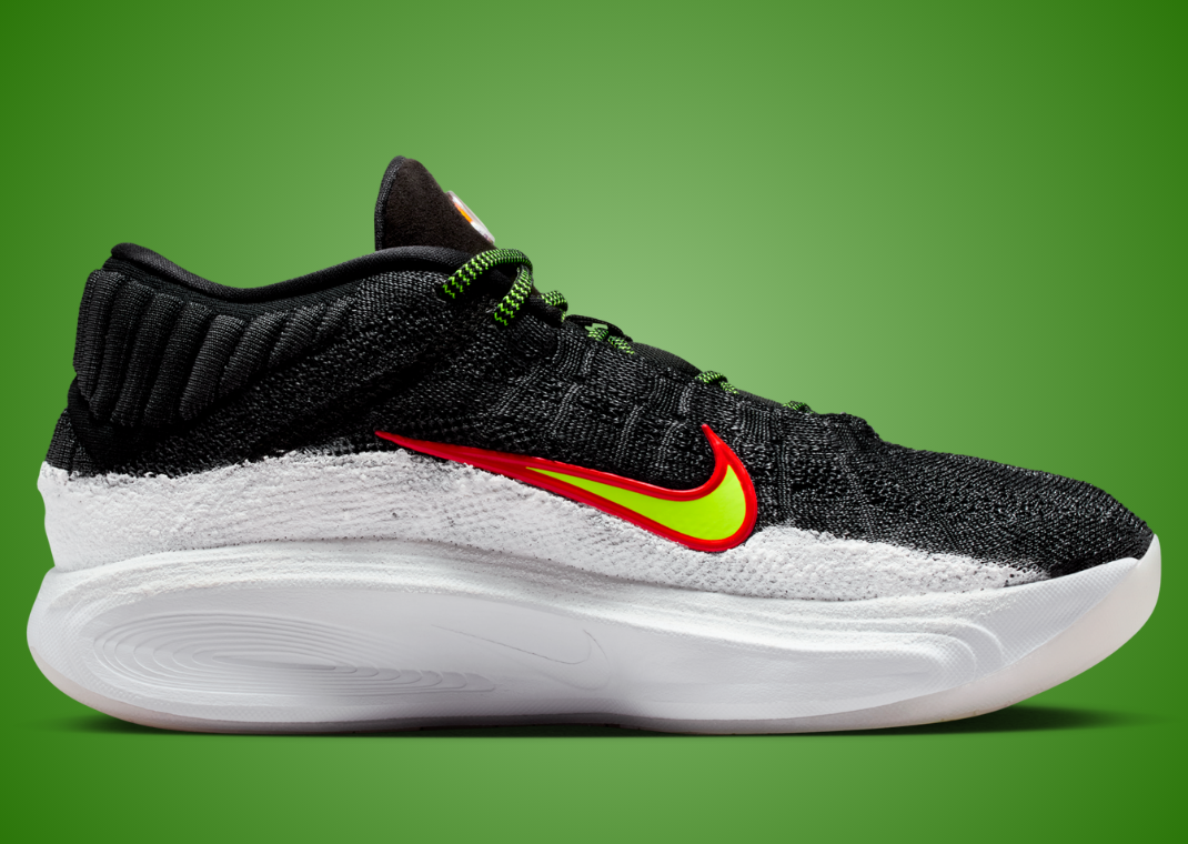 Victor Wembanyama x Nike GT Hustle 3 Christmas Medial