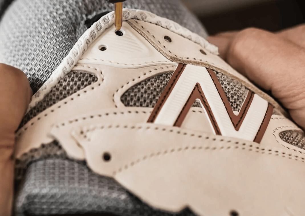 スニーカー New Balance x Loro Piana 990v6 Made in USA Cream The Loro Piana x New Balance 990v6 Made in USA Retails for