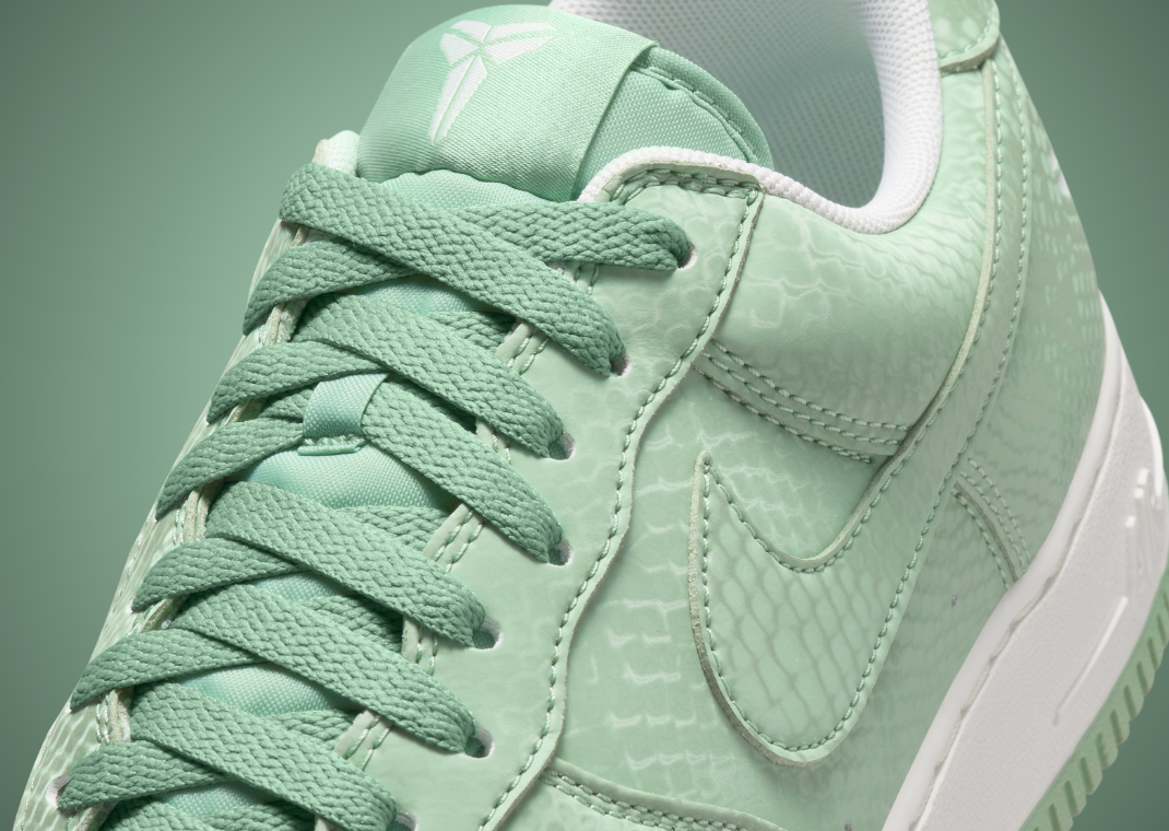 Nike Kobe Air Force 1 Low Steam - Detail