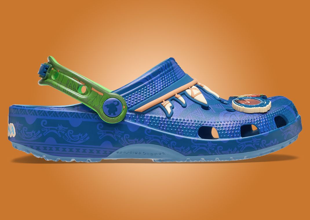 Moana x Crocs Classic Clog Moana Lateral