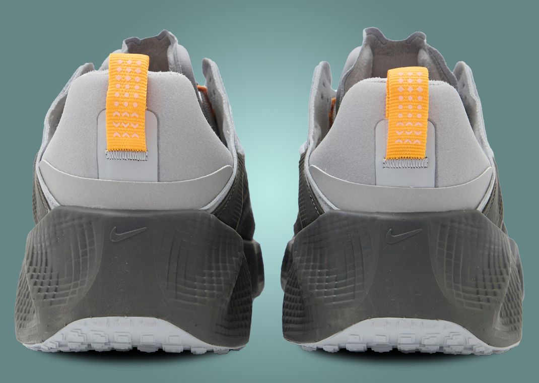 Nike AVA Rover Wolf Grey Back