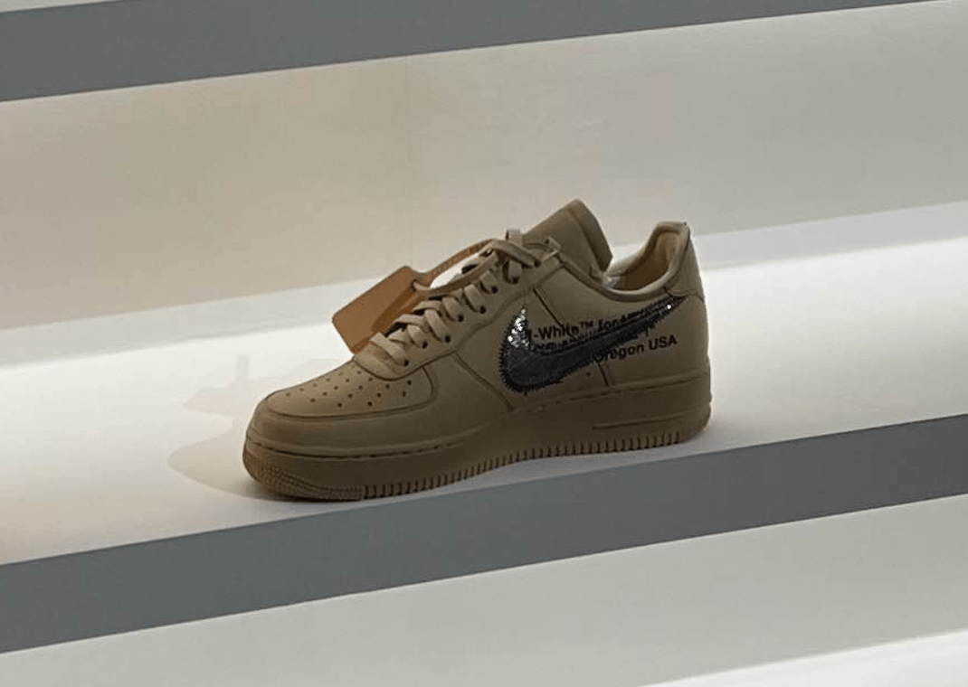 靴 off-white NIKE AIR FORCE 1 LOW Off-White x Nike Air Force 1 Low “Light Green Spark