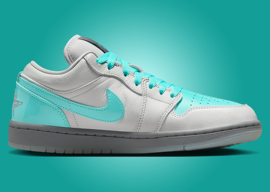 Air Jordan 1 Low Polaroid (W) Medial Left