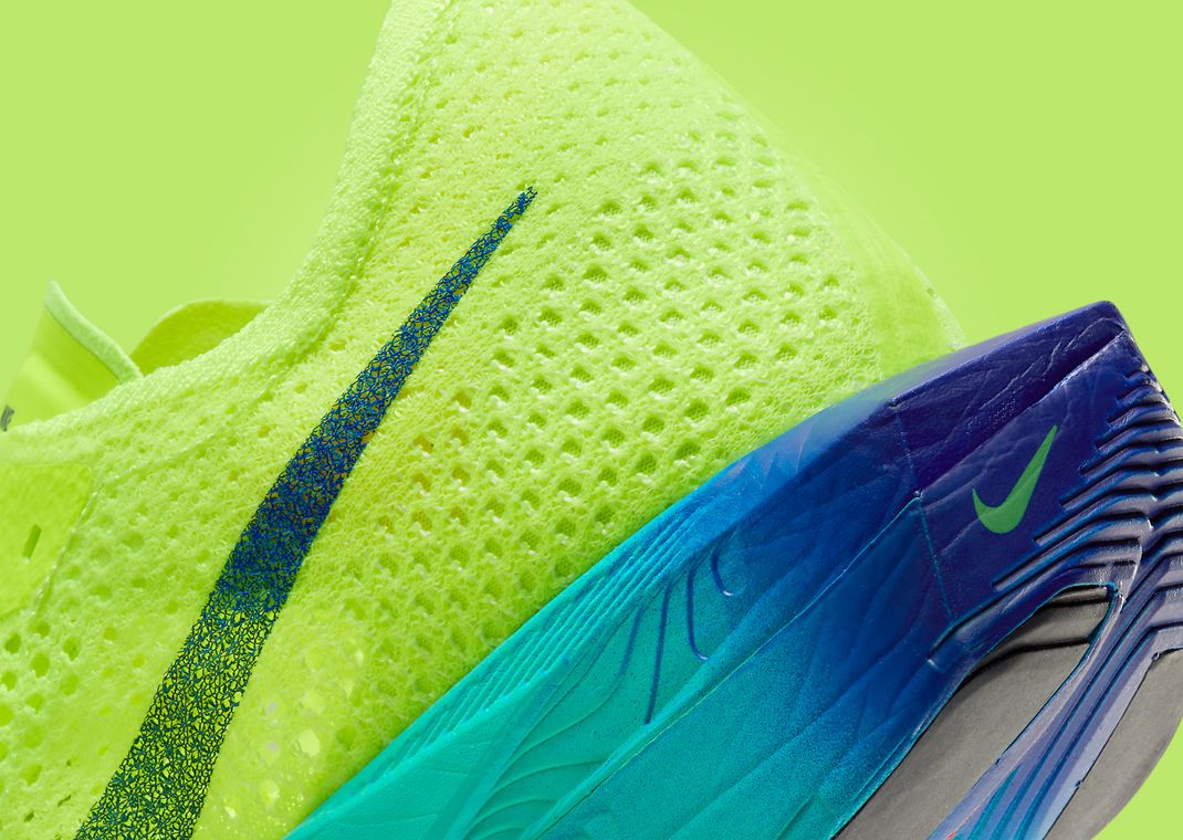 Nike ZoomX Vaporfly NEXT% 3 Volt Heel Angle