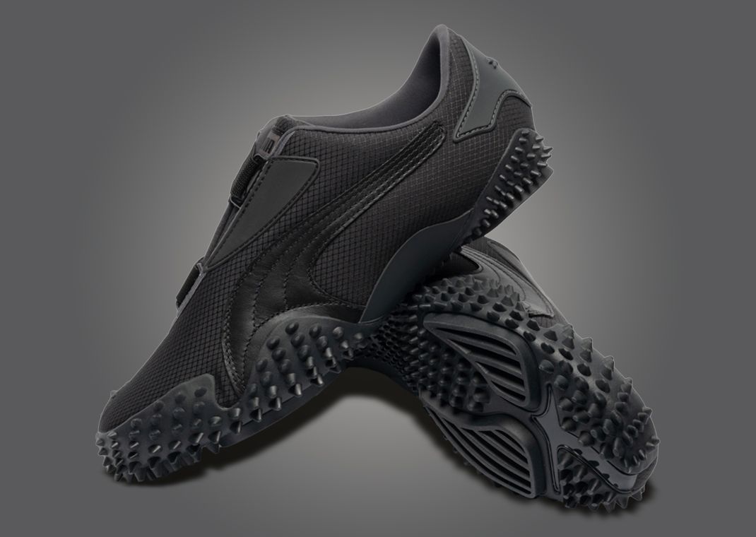 Puma Mostro Monochromatic Black Angle