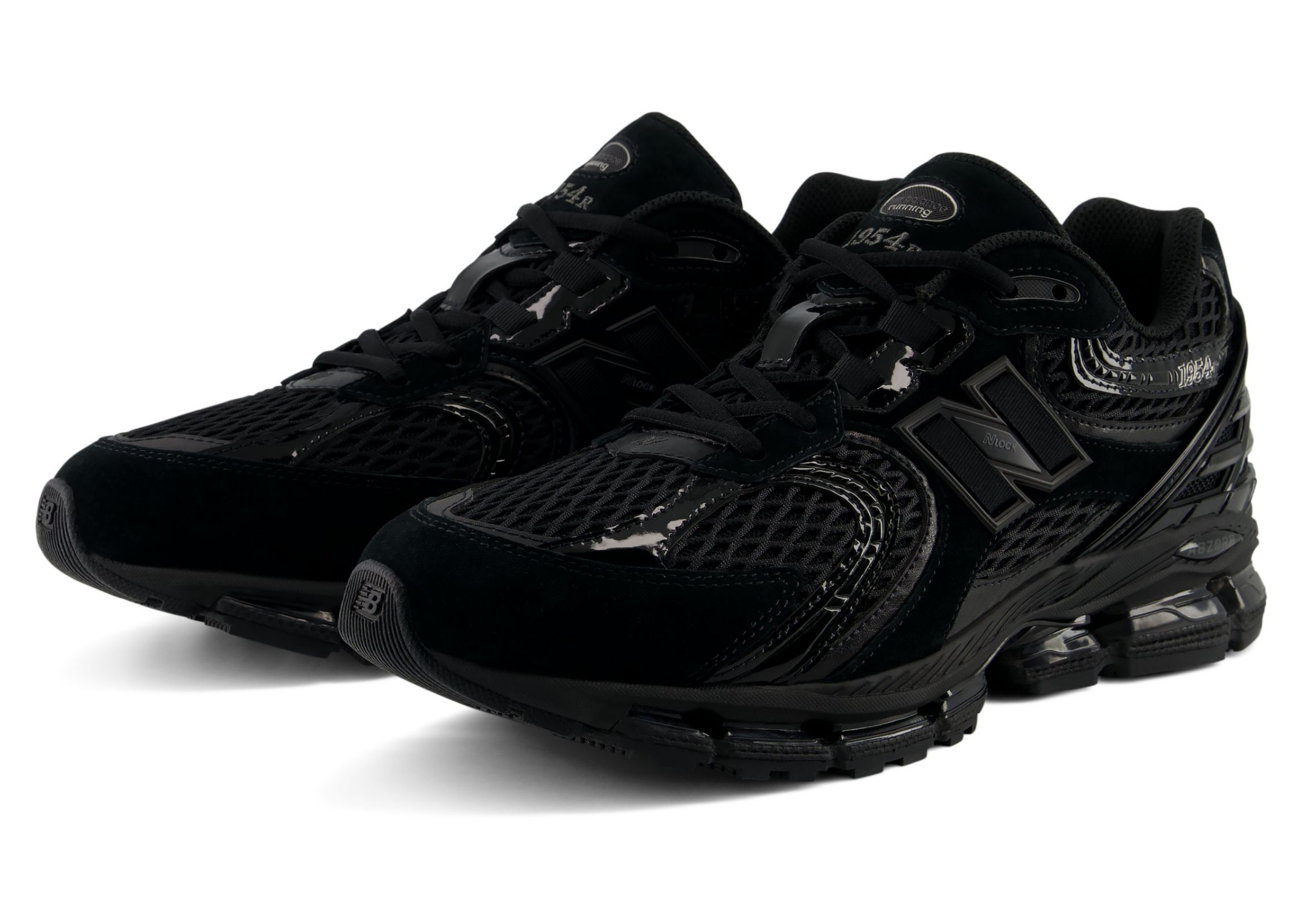 New Balance 1954 Black - Angle