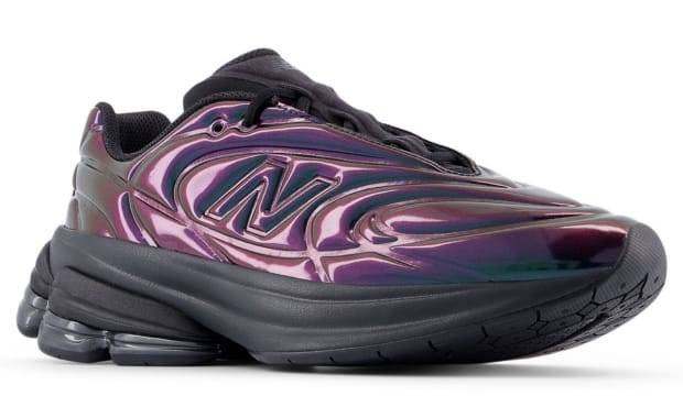 This New Balance 5030 Looks Like a Purple Oil Slick