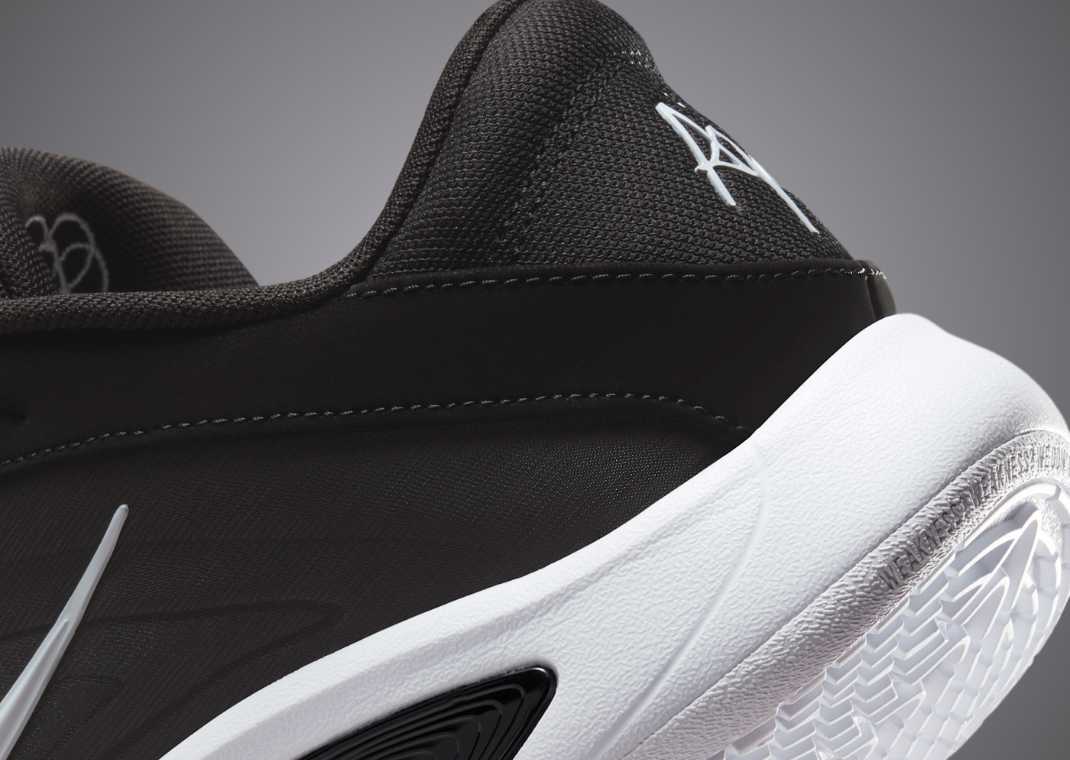 Nike A’One TB Black White (W) Heel Detail