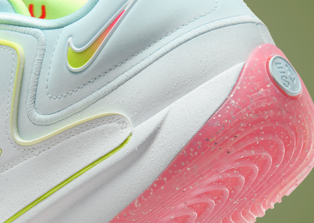 Nike KD 18 PRM Easy Money Heel Detail