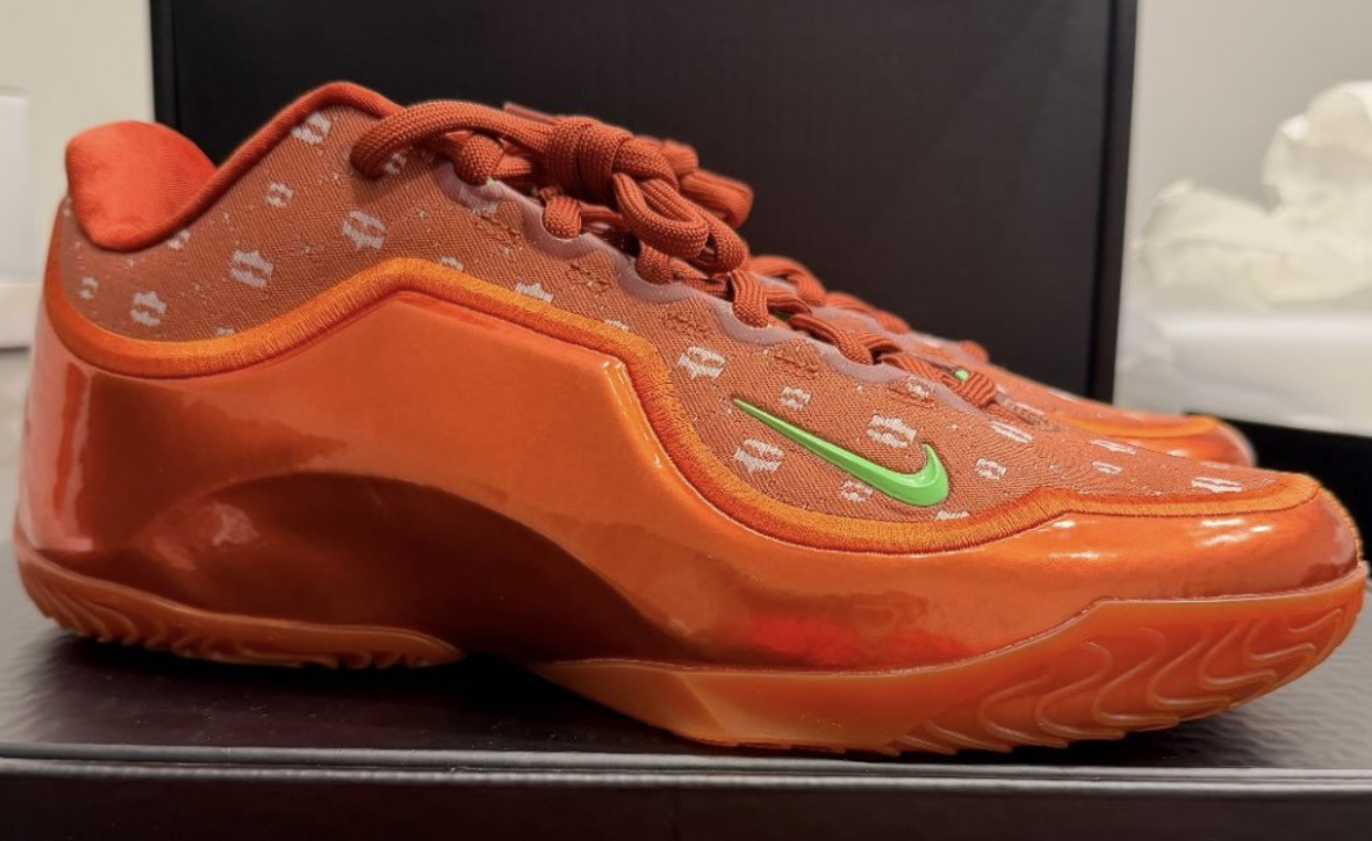 Nike’s EYBL Summer Heat Continues with an Orange and Green LeBron 23 PE