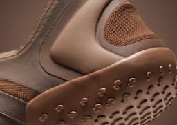 NikeSKIMS Rift Mesh Archaeo Brown - Heel Detail