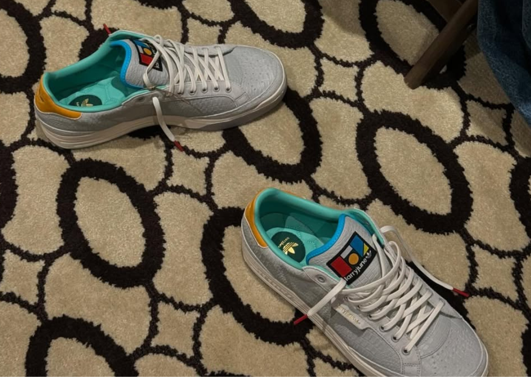 Larry June x adidas Rod Laver