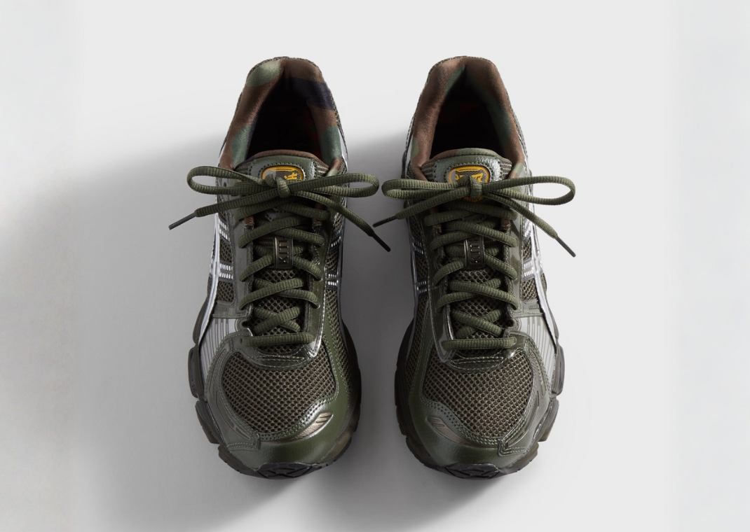 Kith x Marvel vs. Capcom x Asics Gel-Kayano 12.1 Captain America vs. Guile Top