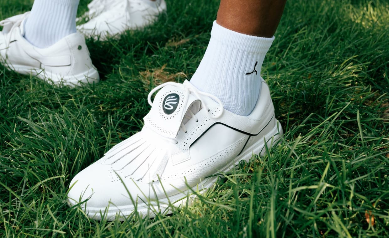 Steph Curry’s First Li-Ning Shoe is for the Golf Course, Not the Basketball Court