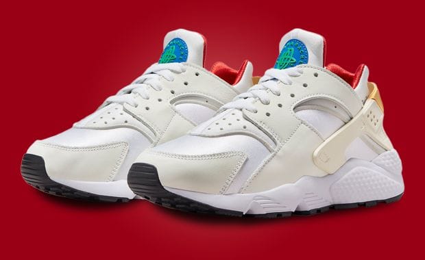 Shades Of White And Phantom Dress This Nike Air Huarache